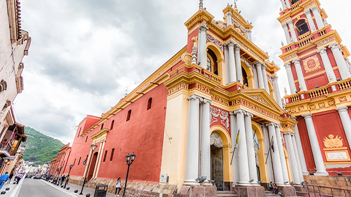 salta-iglesia-san-francisco-savarin-turismo