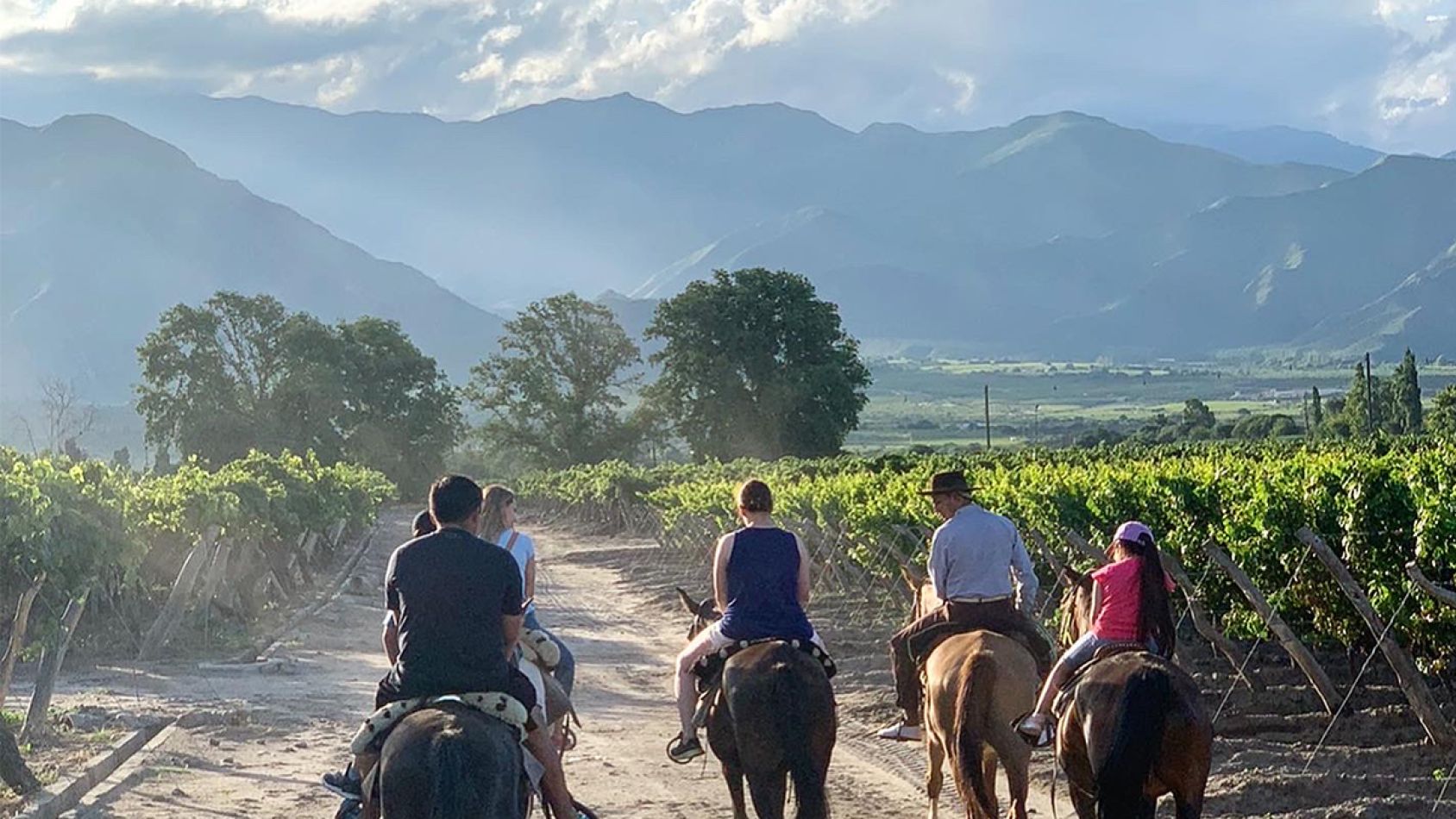 cabalgata-cafayate-savarin-turismo