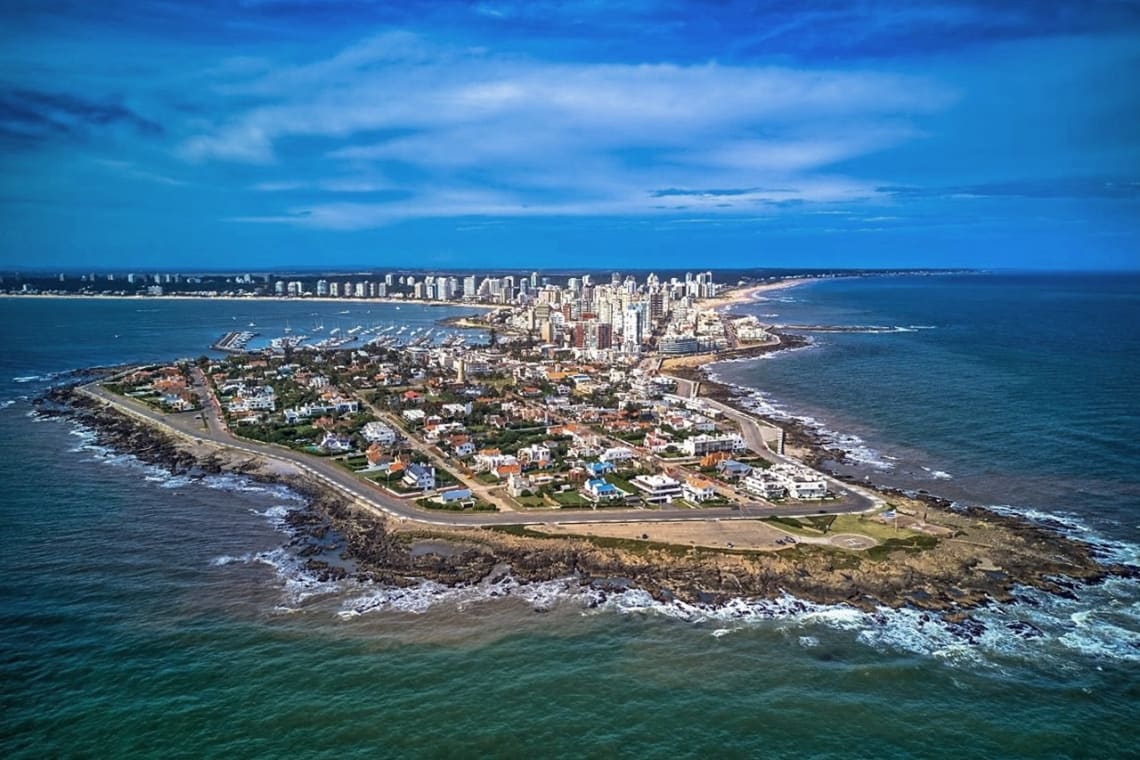 En este momento estás viendo Punta del Este